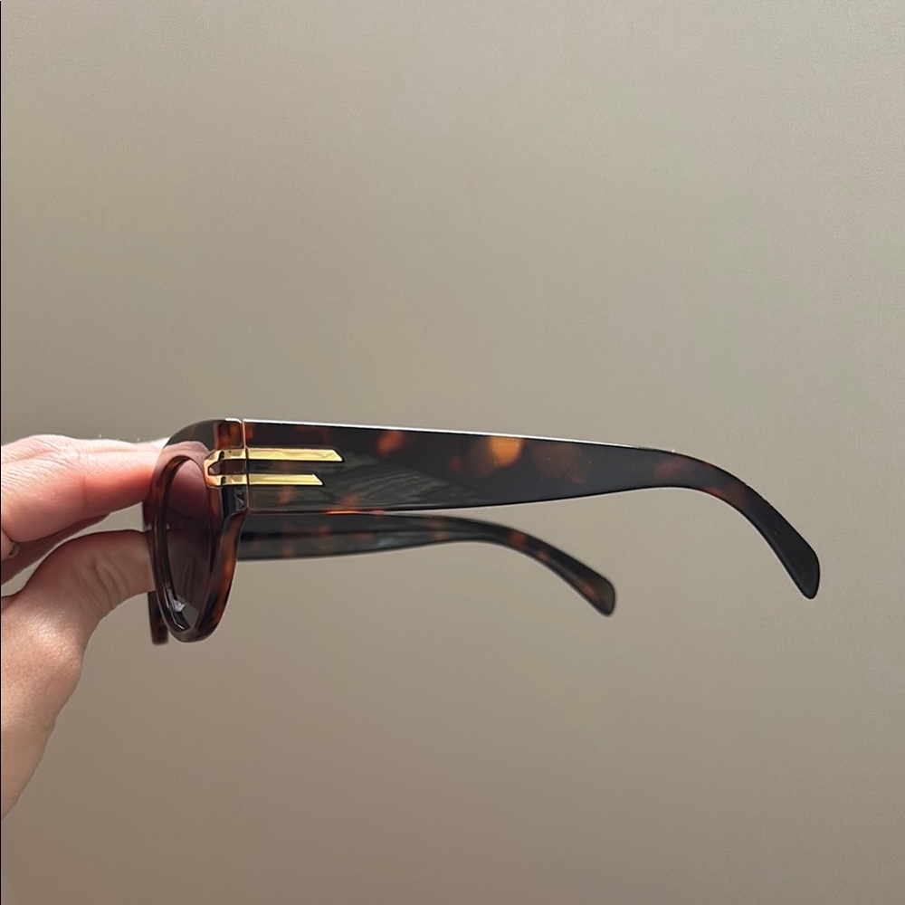 Tortoise Shell Sunglasses - Picture 2 of 3
